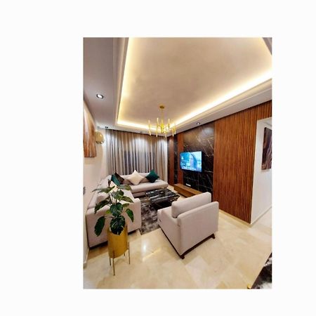 Modern Apartment Opposite The Hassan2 Mosque, Very Well Equipped And Stylish, 85 M2 With Gym And Direct Sea View With Underground Garage , Prohibits Unmarried Couples Of Arab Origin 카사블랑카 외부 사진