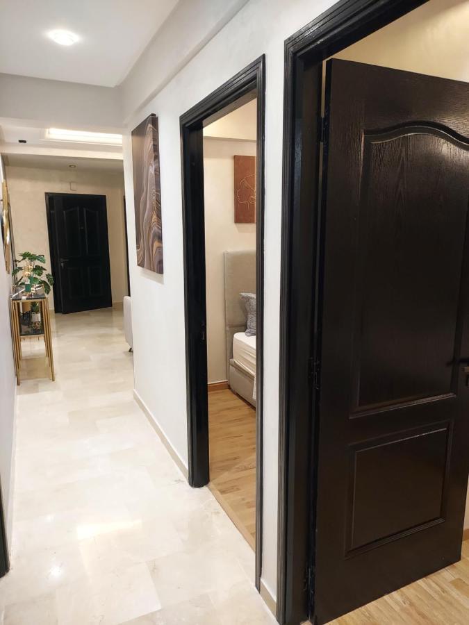 Modern Apartment Opposite The Hassan2 Mosque, Very Well Equipped And Stylish, 85 M2 With Gym And Direct Sea View With Underground Garage , Prohibits Unmarried Couples Of Arab Origin 카사블랑카 외부 사진