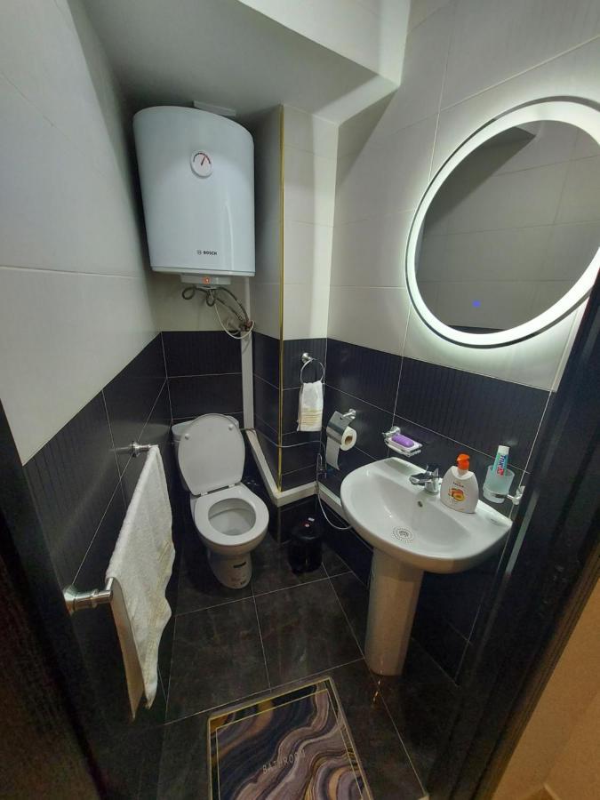 Modern Apartment Opposite The Hassan2 Mosque, Very Well Equipped And Stylish, 85 M2 With Gym And Direct Sea View With Underground Garage , Prohibits Unmarried Couples Of Arab Origin 카사블랑카 외부 사진