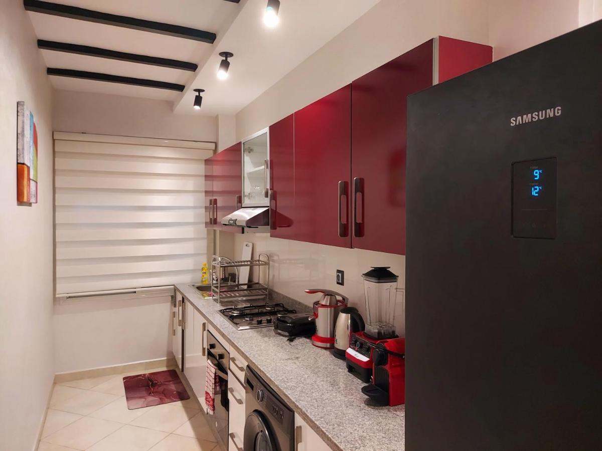 Modern Apartment Opposite The Hassan2 Mosque, Very Well Equipped And Stylish, 85 M2 With Gym And Direct Sea View With Underground Garage , Prohibits Unmarried Couples Of Arab Origin 카사블랑카 외부 사진