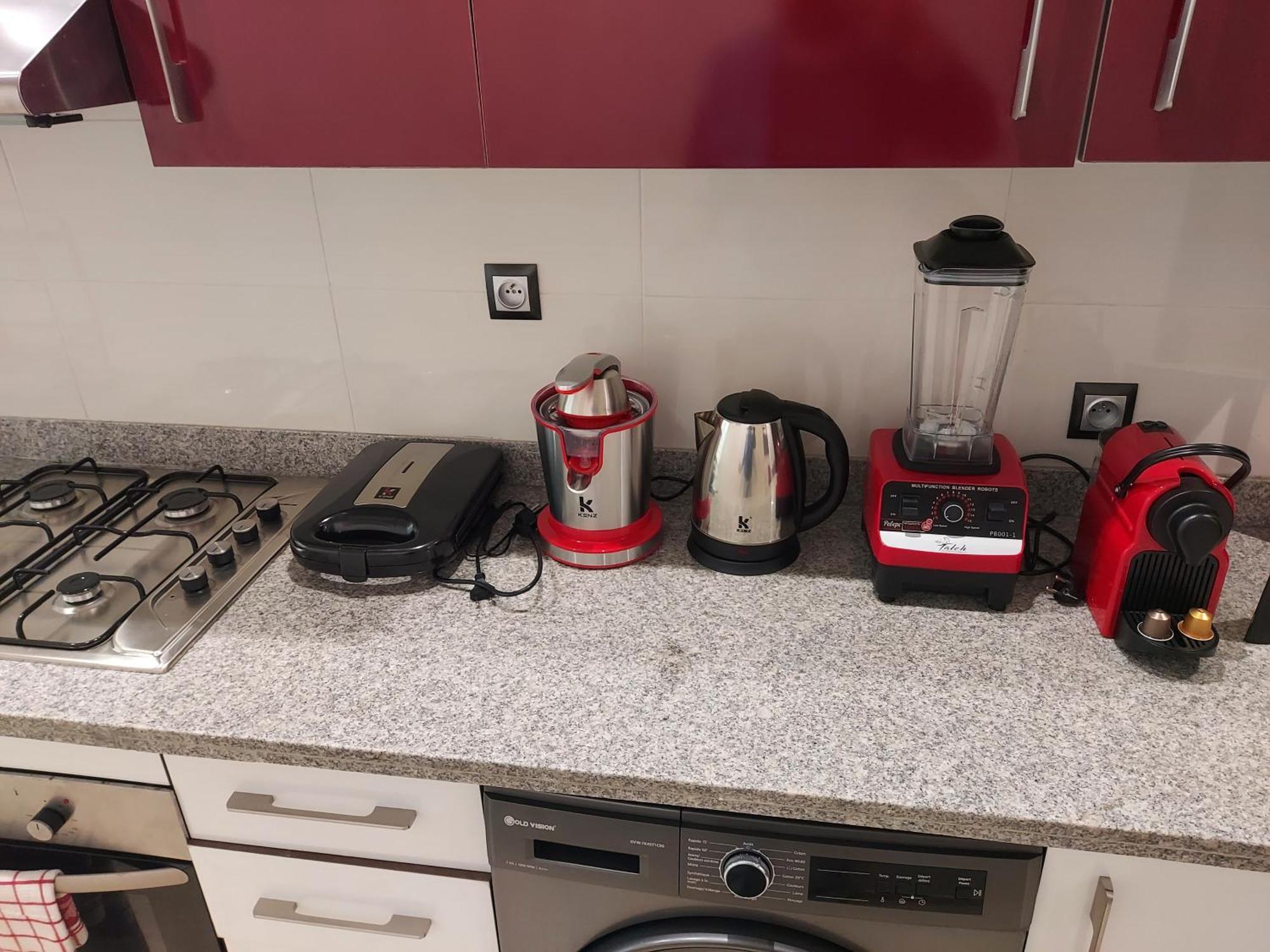 Modern Apartment Opposite The Hassan2 Mosque, Very Well Equipped And Stylish, 85 M2 With Gym And Direct Sea View With Underground Garage , Prohibits Unmarried Couples Of Arab Origin 카사블랑카 외부 사진