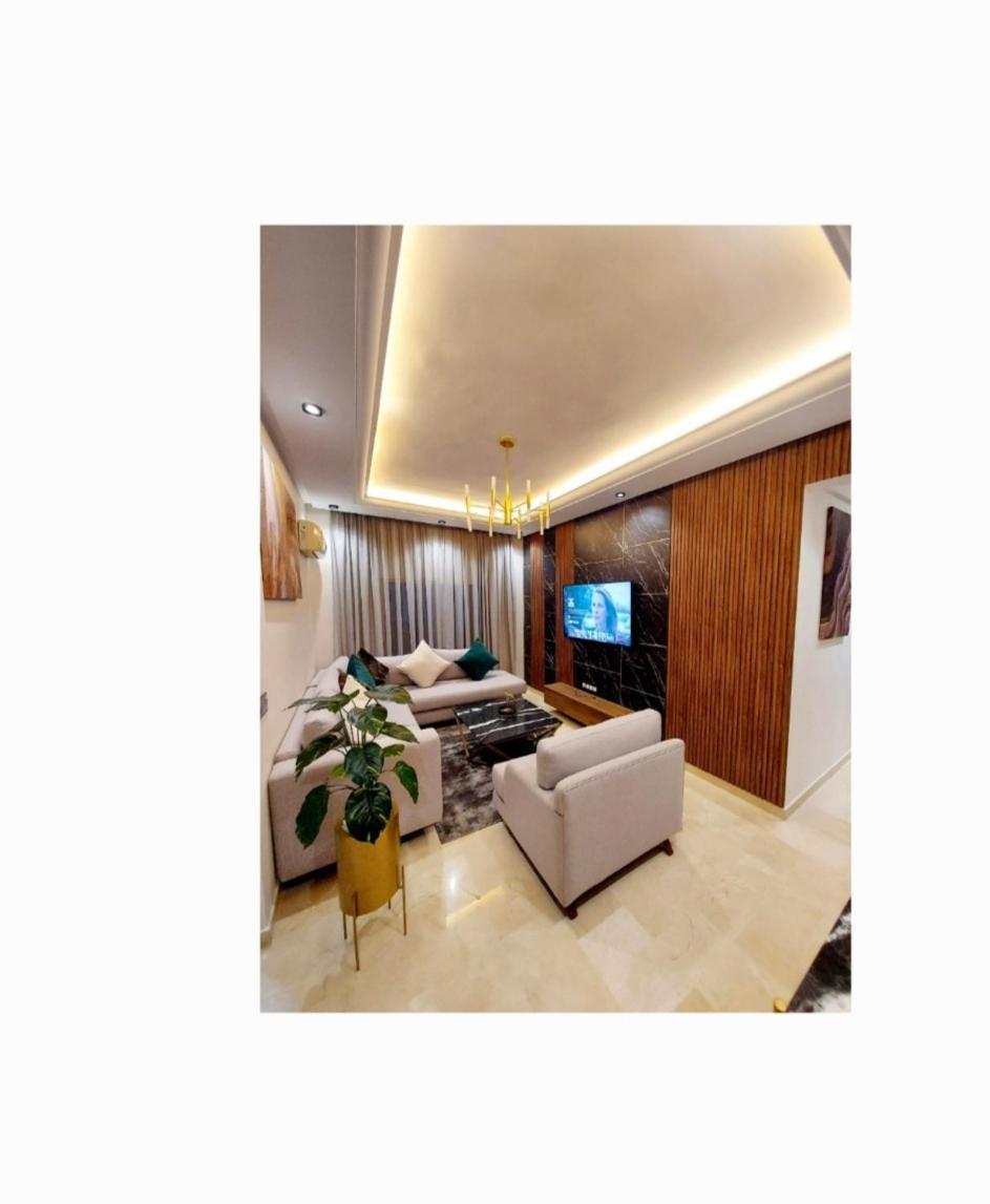 Modern Apartment Opposite The Hassan2 Mosque, Very Well Equipped And Stylish, 85 M2 With Gym And Direct Sea View With Underground Garage , Prohibits Unmarried Couples Of Arab Origin 카사블랑카 외부 사진